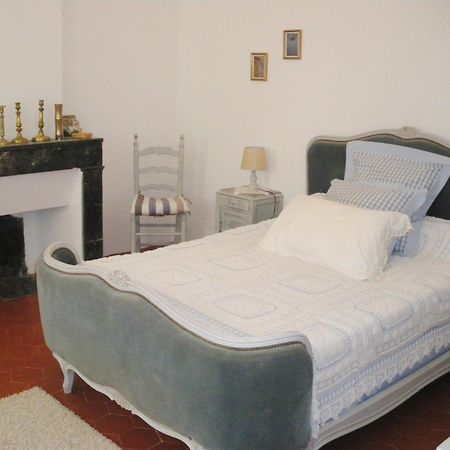 Le Presbytere Acomodação com café da manhã Rivesaltes Quarto foto